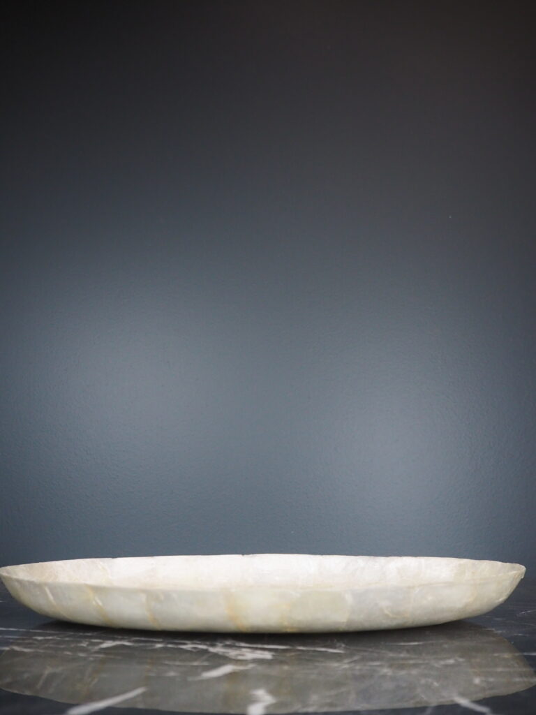 Capiz oval plate