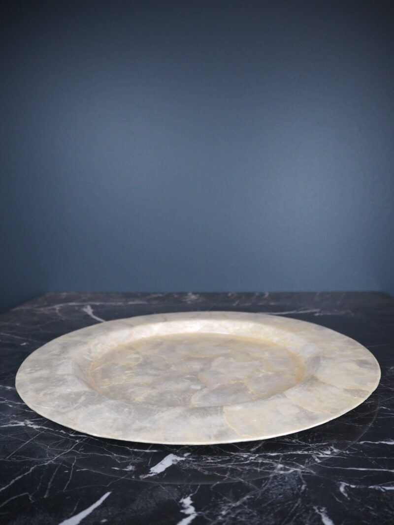 Capiz charger plate