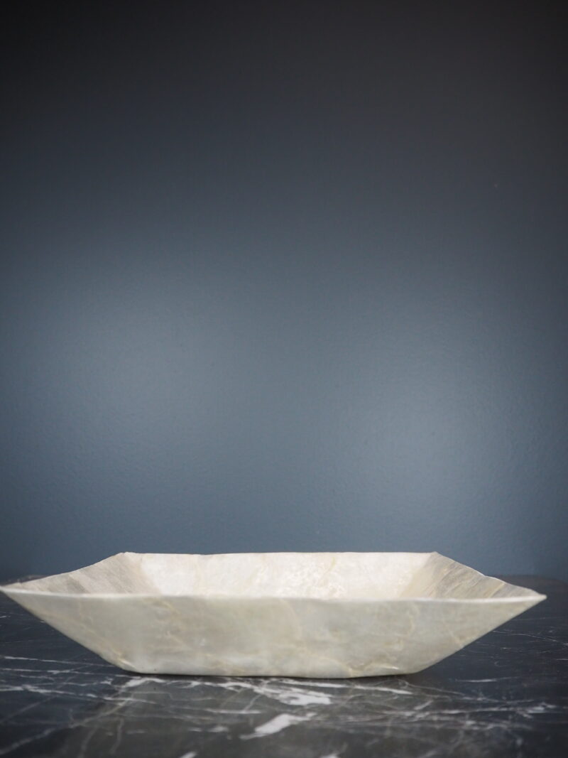 Capiz square cave plate