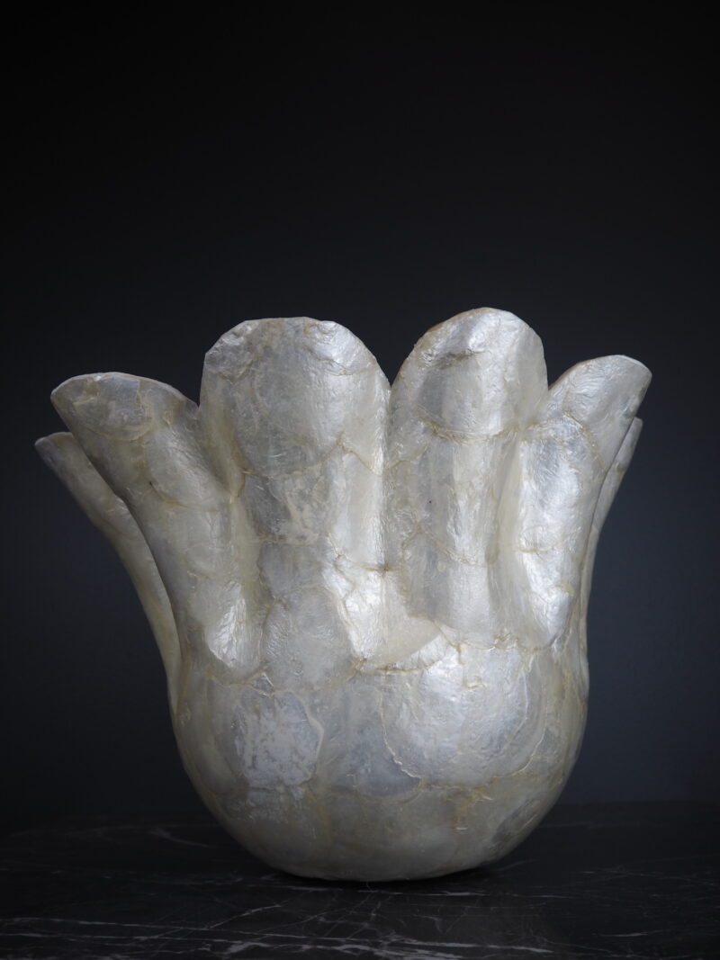 Capiz wavy bowl