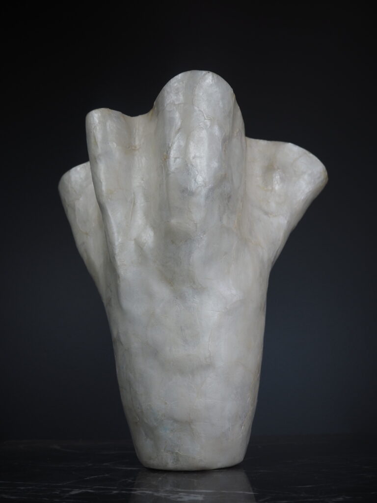 Capiz wavy vase 30 cm