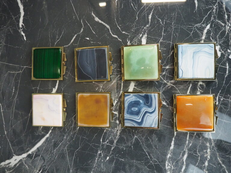 Compact mirror square ass stones