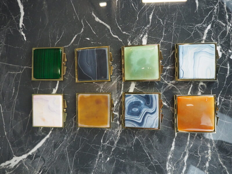 Compact mirror square ass stones