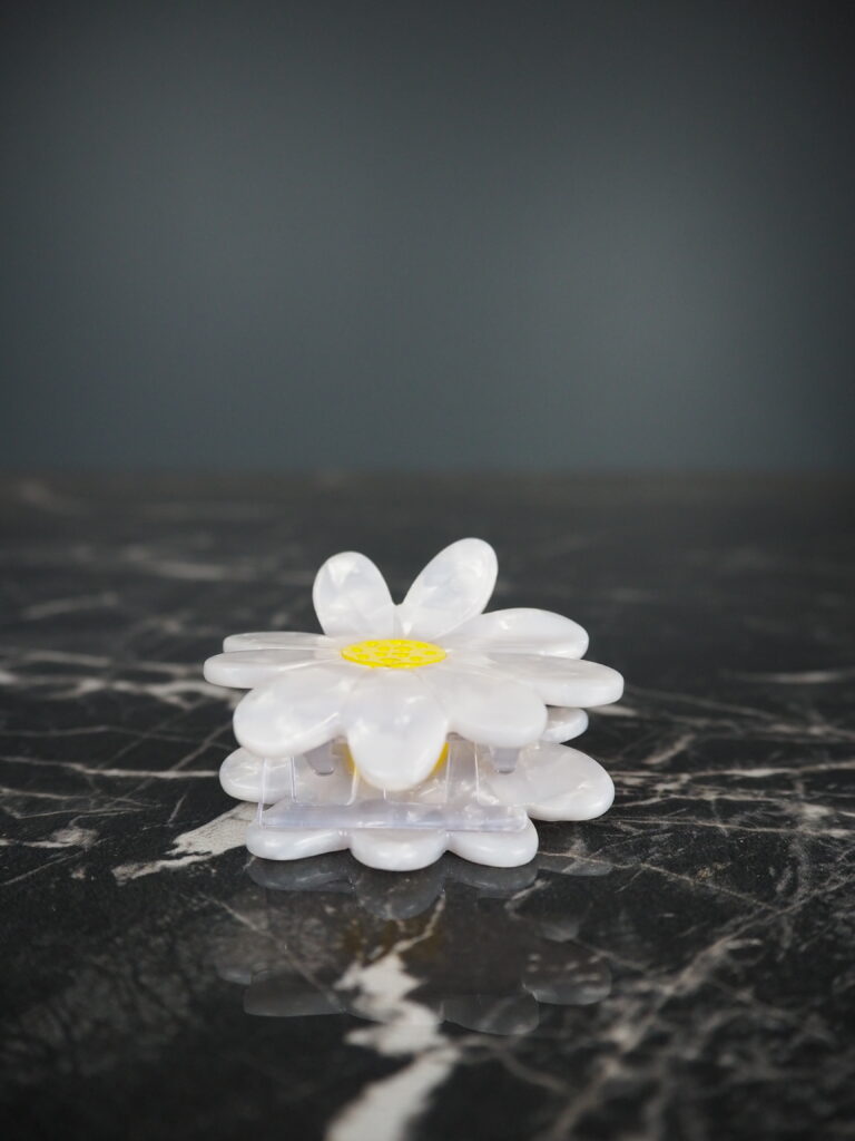 Daisies hairclip