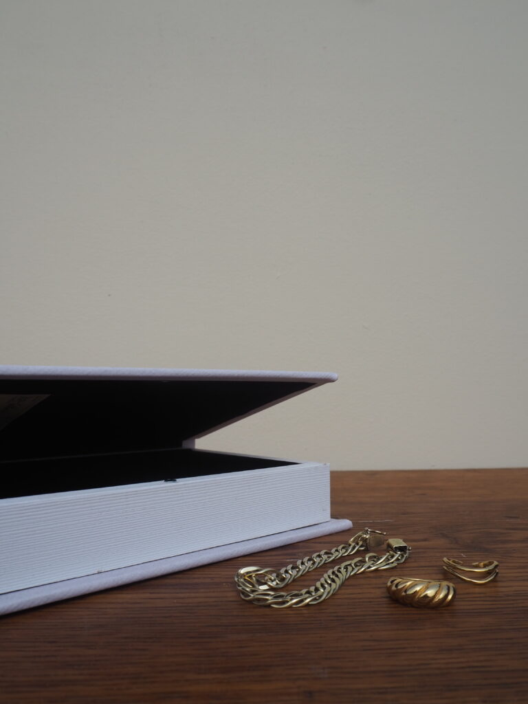 Gem book box Jewellry - Image 2