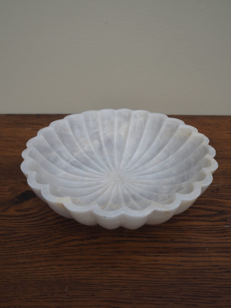 Marble fluted bowl 20 cm white - Image 4