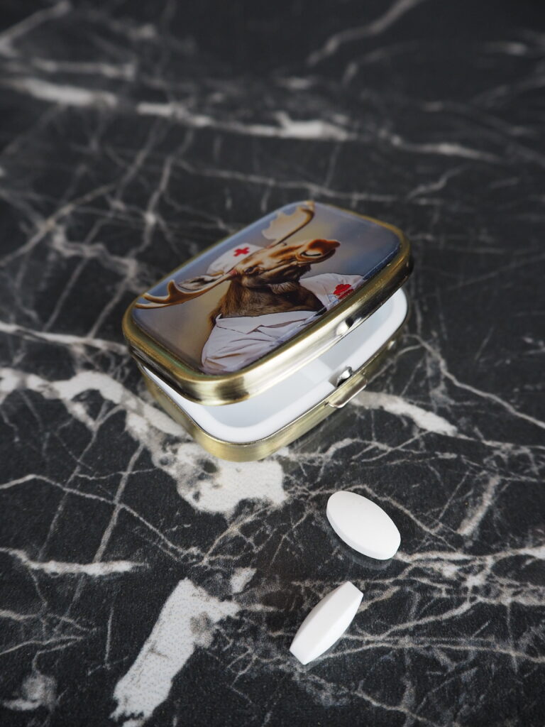 Nurse pill box  3 ass - Image 6