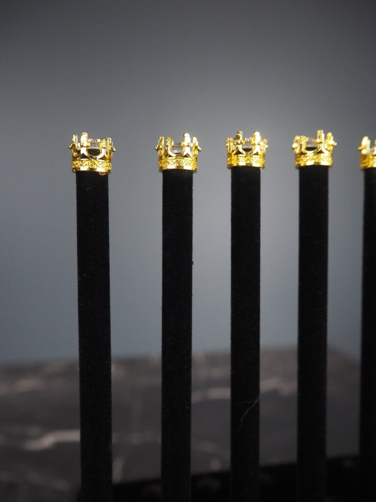 King crown velvet pencil - Image 2
