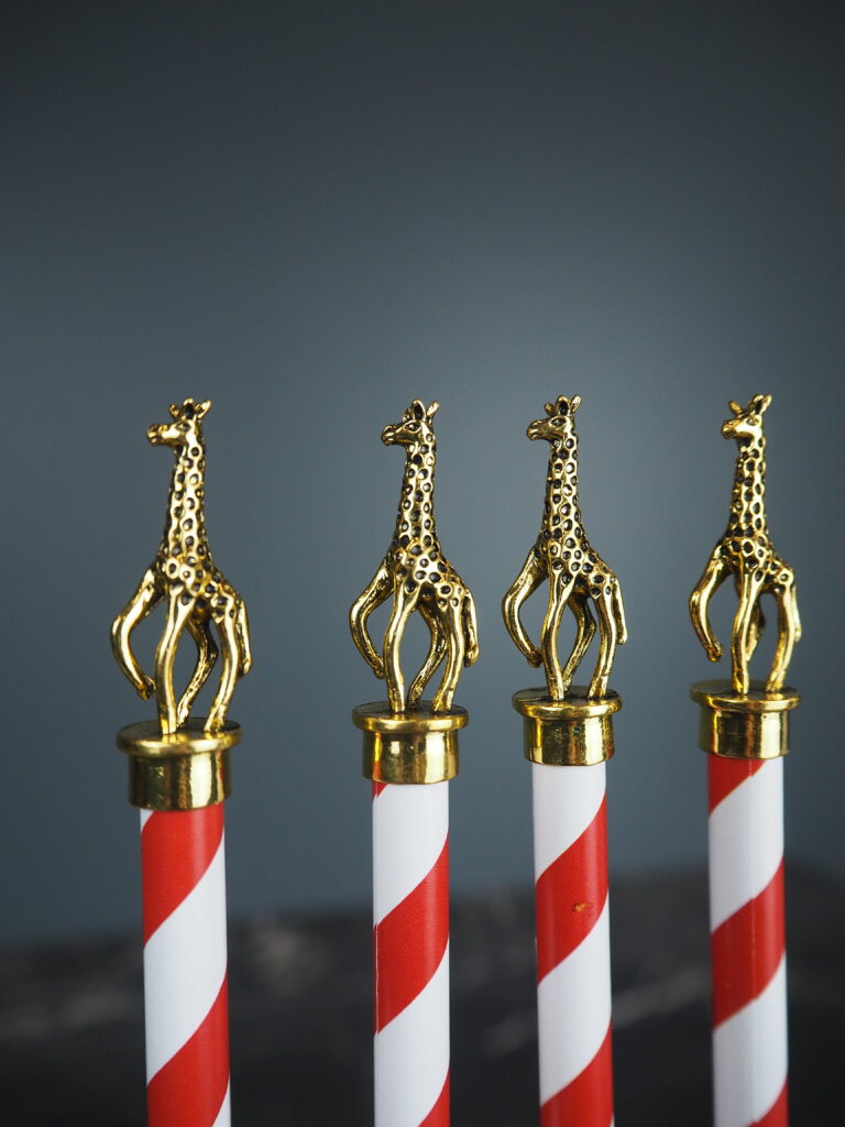 Golden giraffe pencil - Image 2