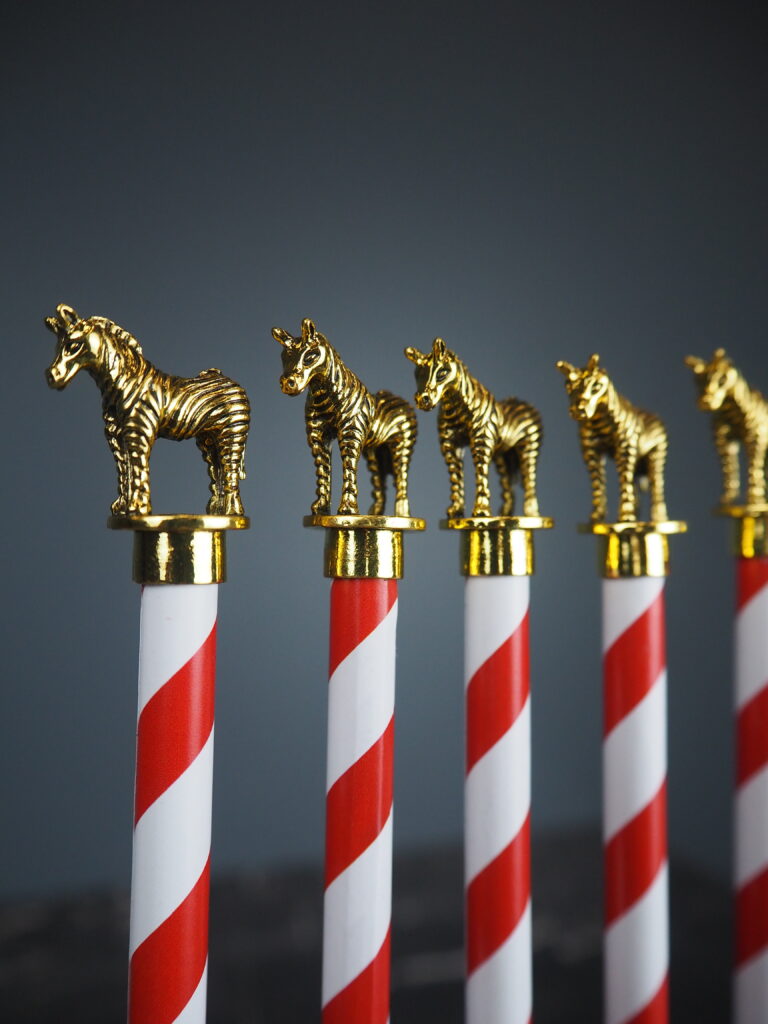 Golden zebra pencil - Image 2