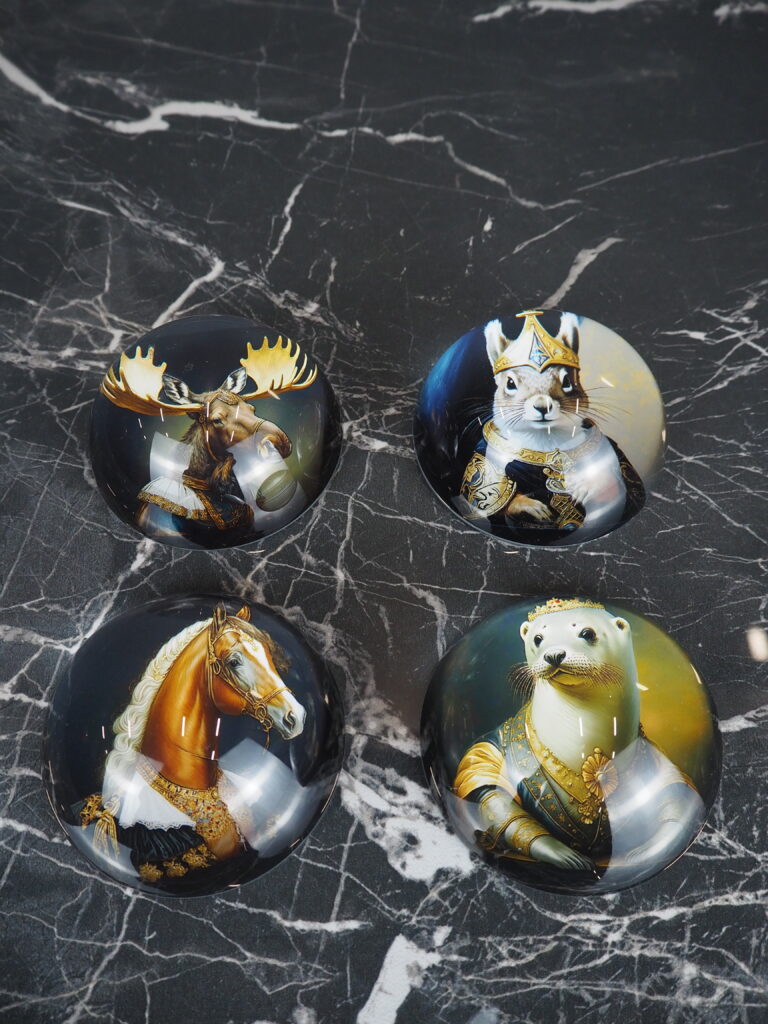 Royal animal paper weight 4 ass - Image 3