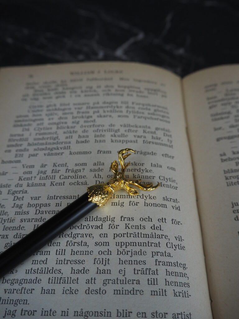 Golden moose ball pen - Image 7