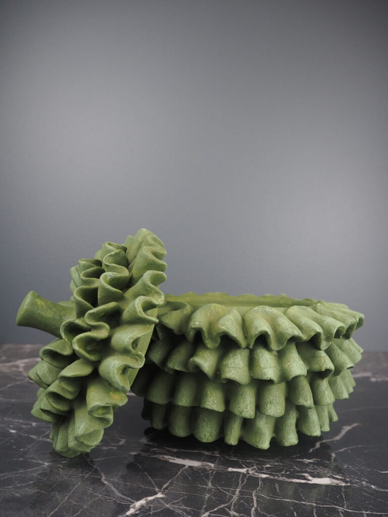 Round pinecone Jar green S - Image 6