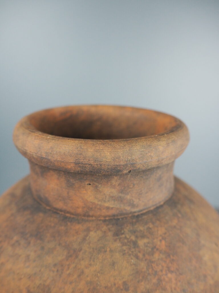 seo Antique Vase - Image 2