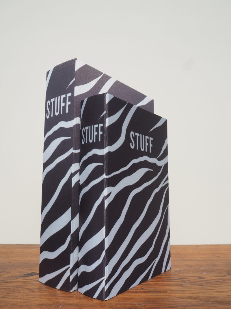 Stuff book box S/2