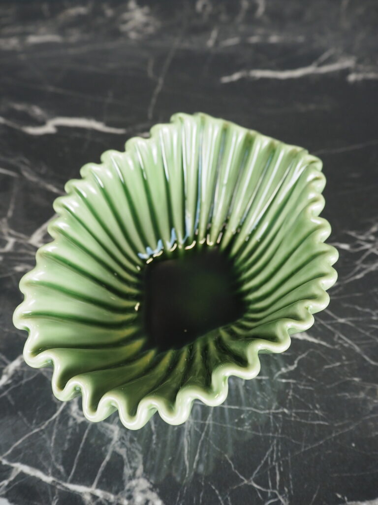 Solene bowl green L - Image 5