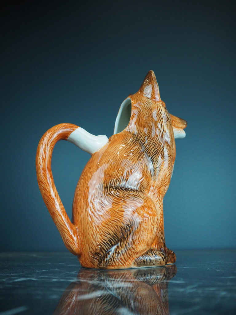 Fred fox pitcher - Image 2