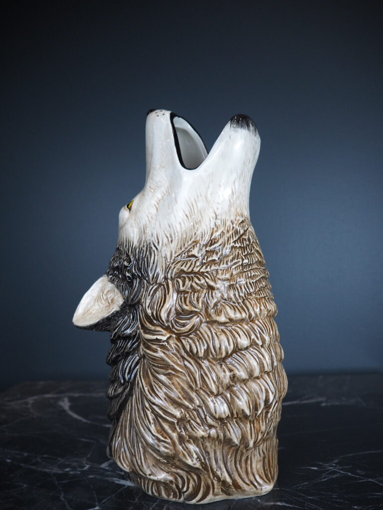 Wolfgang wolf vase - Image 4