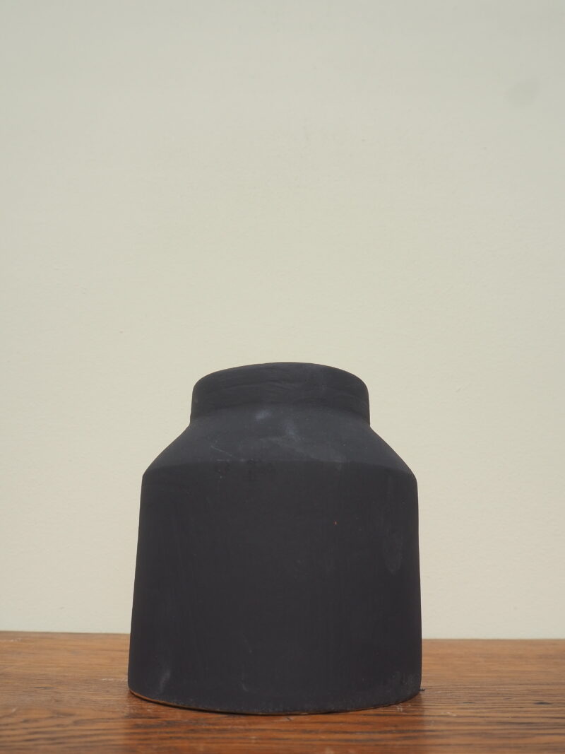 Onyx Mini Black 04
