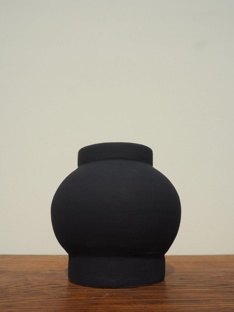 Shadow Mini Black  L 07