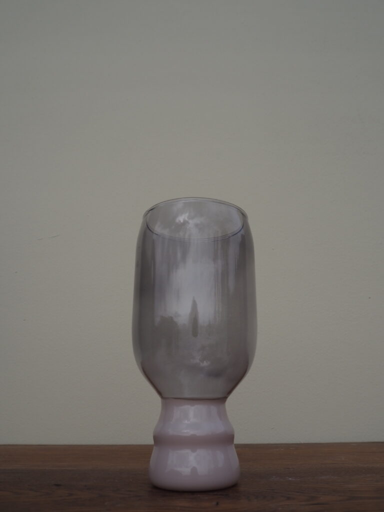 Sway glass smoke/beige