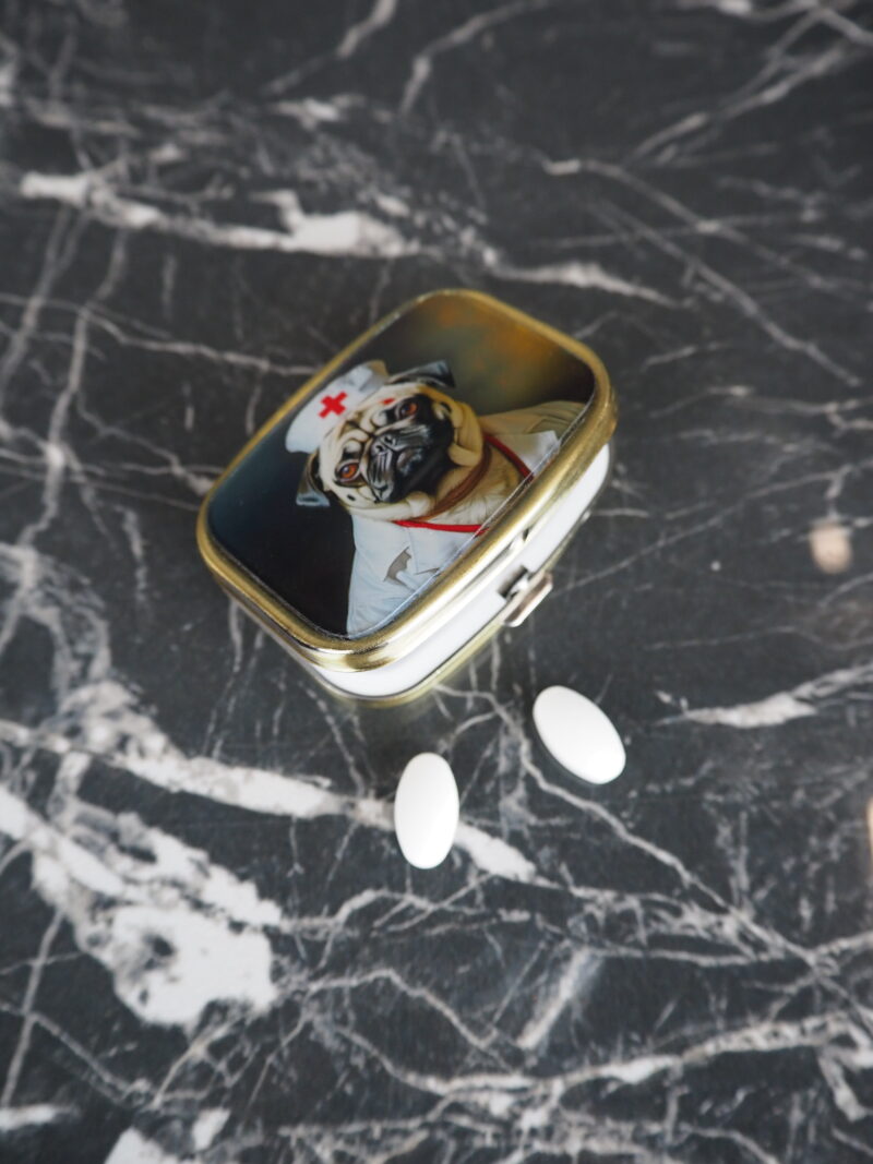 Nurse pill box  3 ass