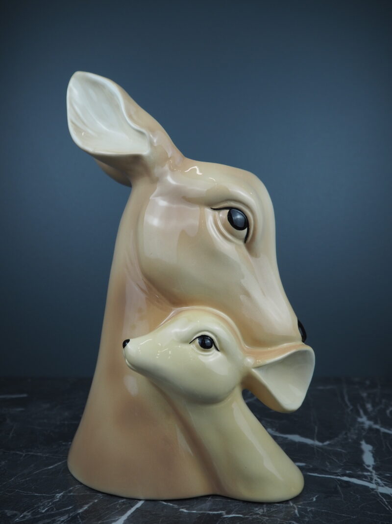 Dagny deer vase