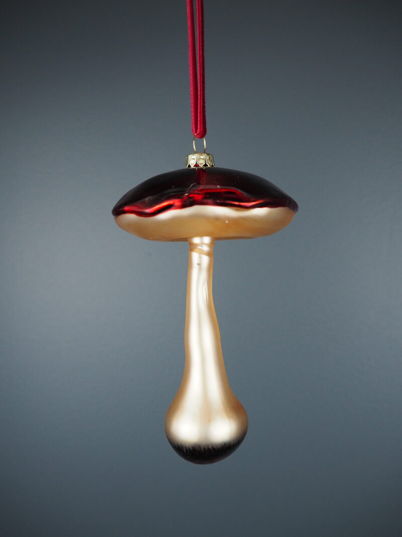 Glass mushroom