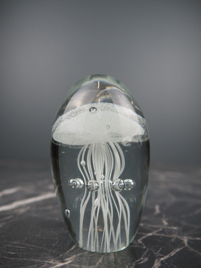 Jellyfish white glass S