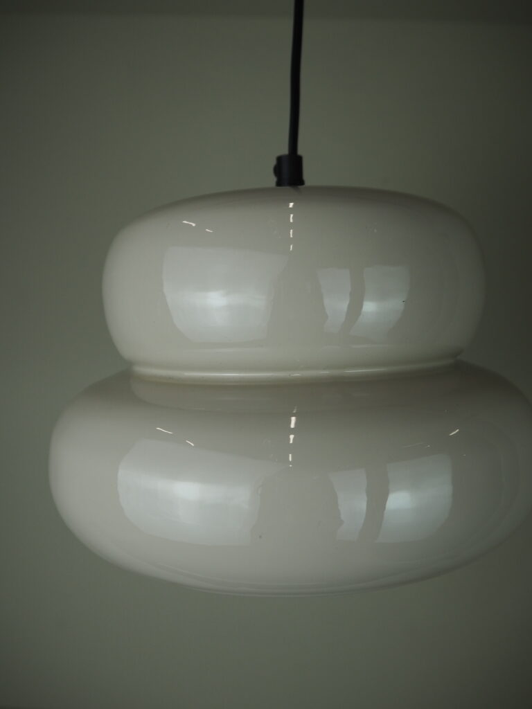 Hanging lamp beige