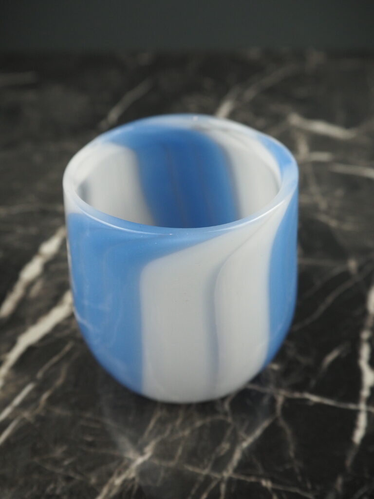 Glass blue/white - Image 2