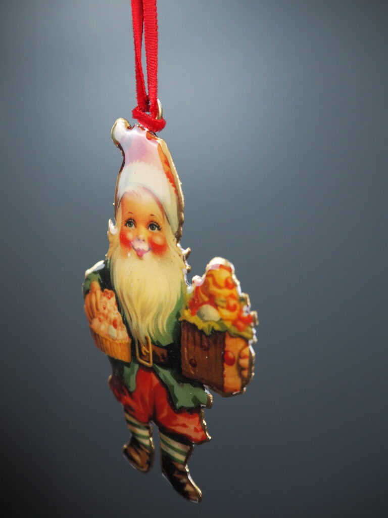 Santa Hanging - Image 2