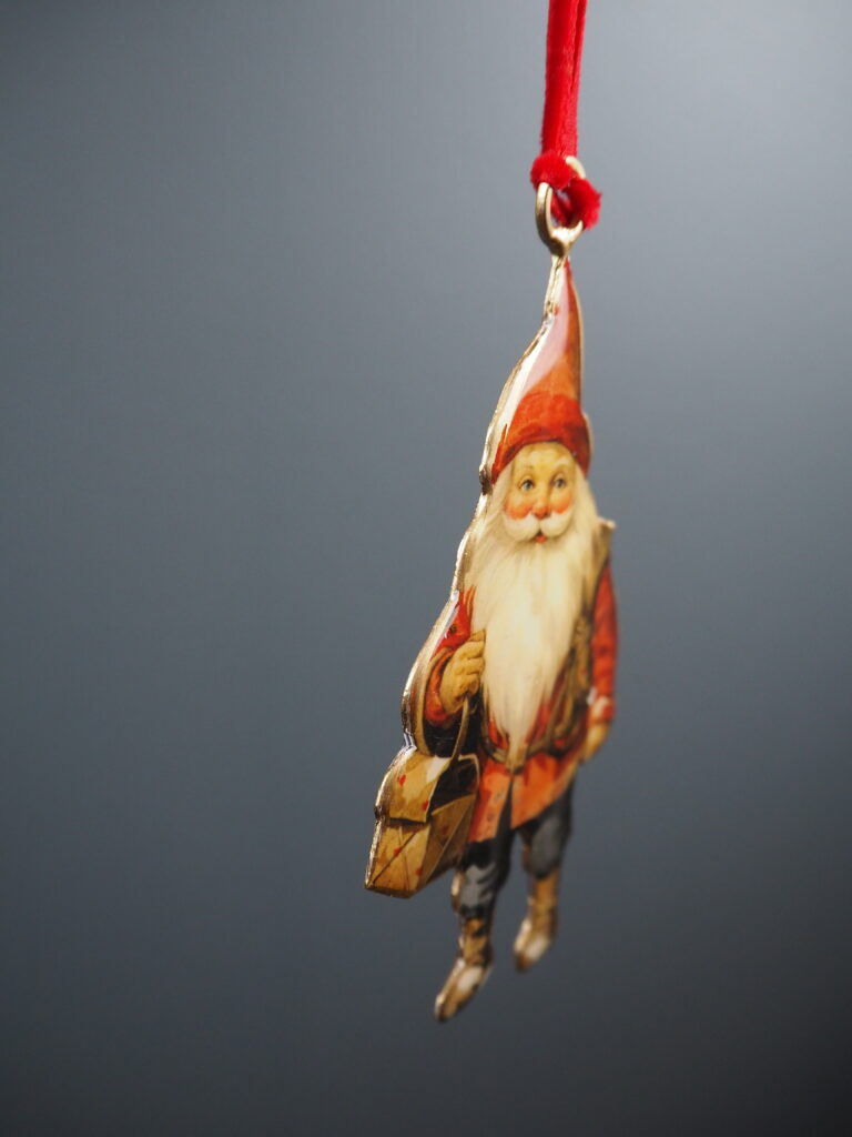 Santa Hanging - Image 2