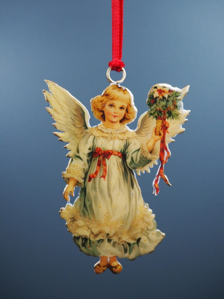 Angel Hanging - Image 2