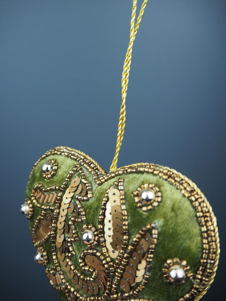 Heart olive green/golden - Image 3