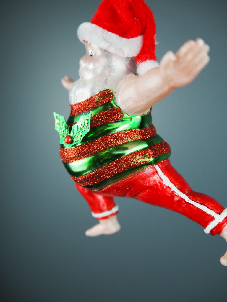 Santa yoga glass - Image 3