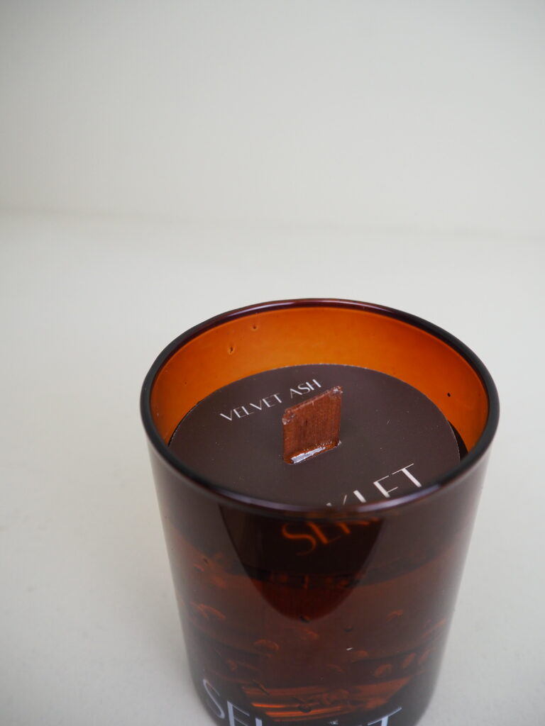 SEKLET amber tobaco candle - Image 2