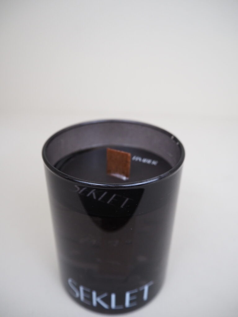SEKLET black cedar candle - Image 2