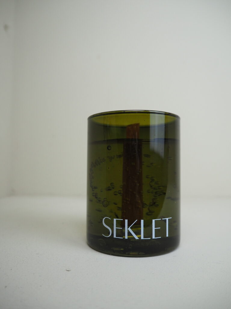 SEKLET green moss candle - Image 3