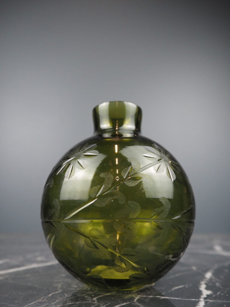 Genovella Glass small vase - Image 3