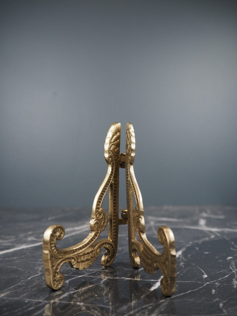 Easel stand - Image 2
