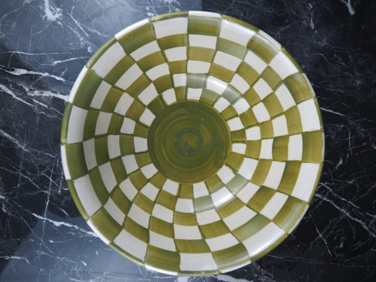 Fabiola Ceramic bowl green hand painted - Image 3