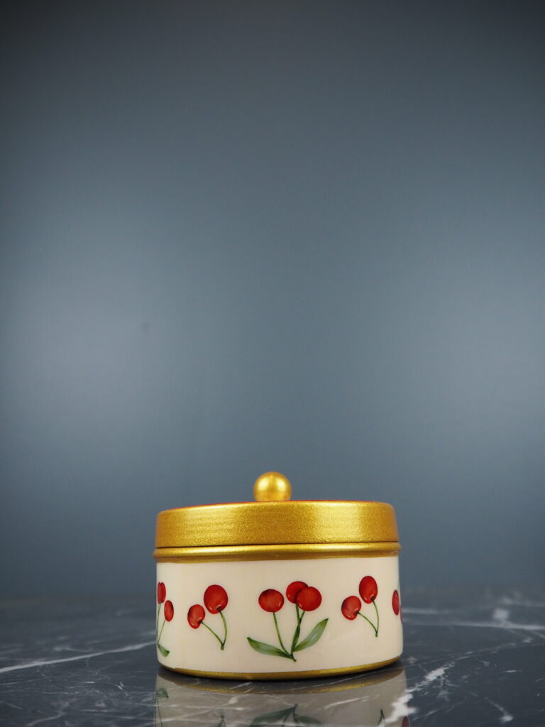 Box w cherries - Image 3