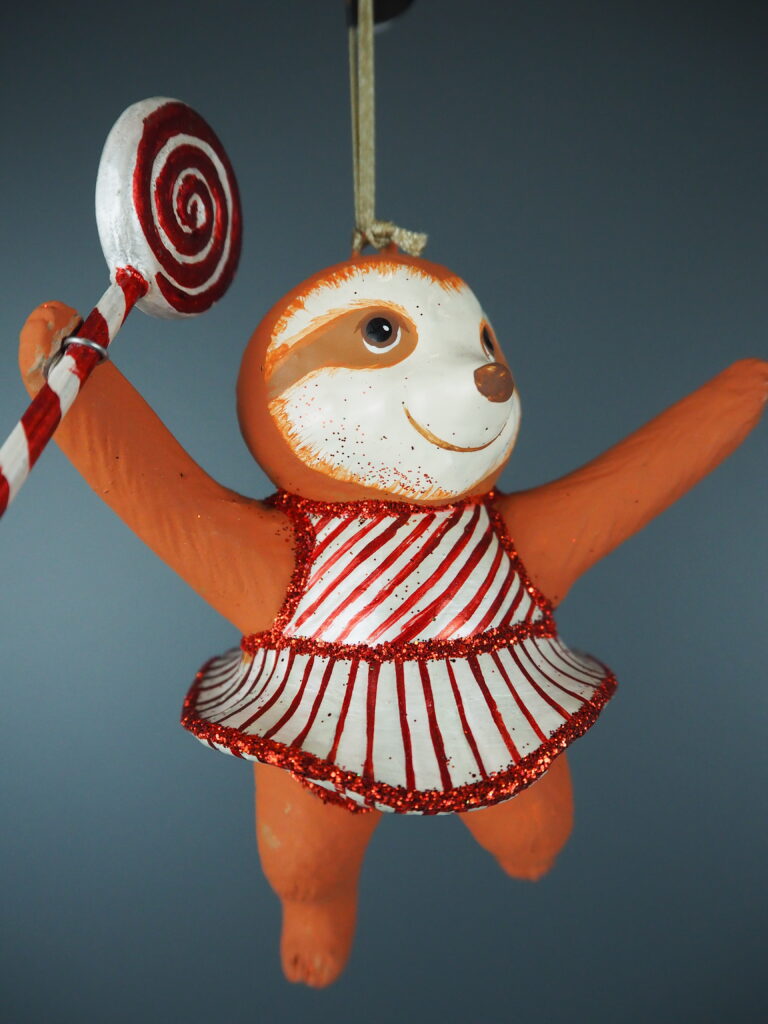 Ballerina Sloth red/white orn - Image 2