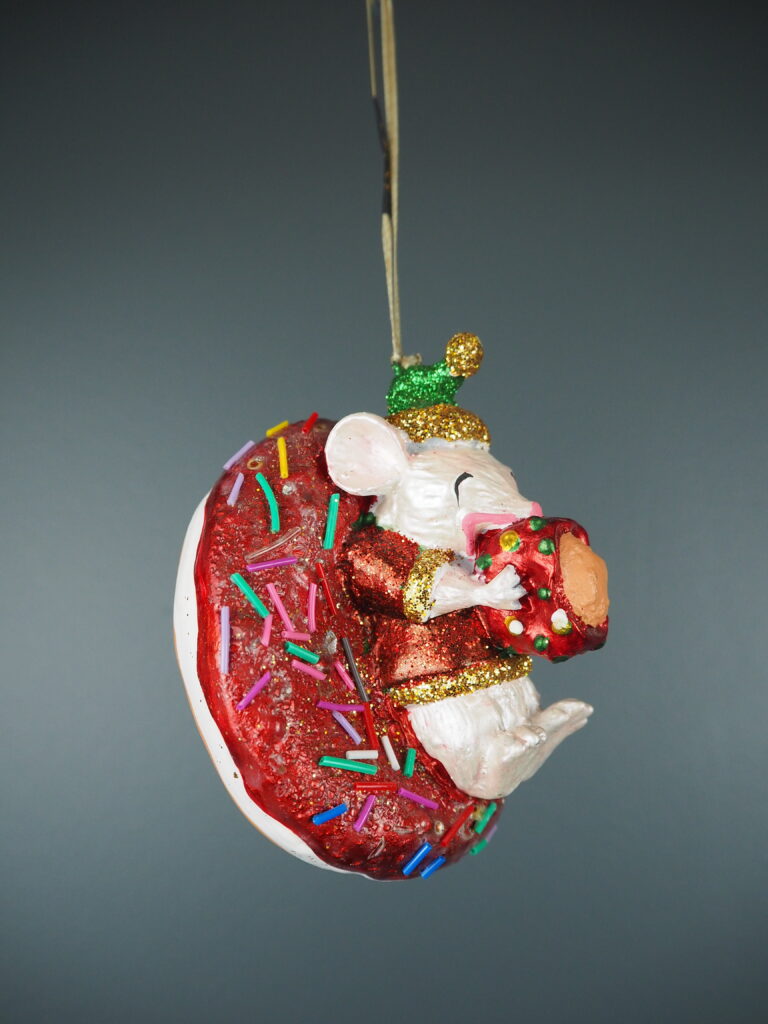 Mouse on red doughnut orn - Image 2