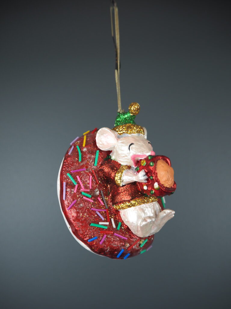 Mouse on red doughnut orn - Image 3