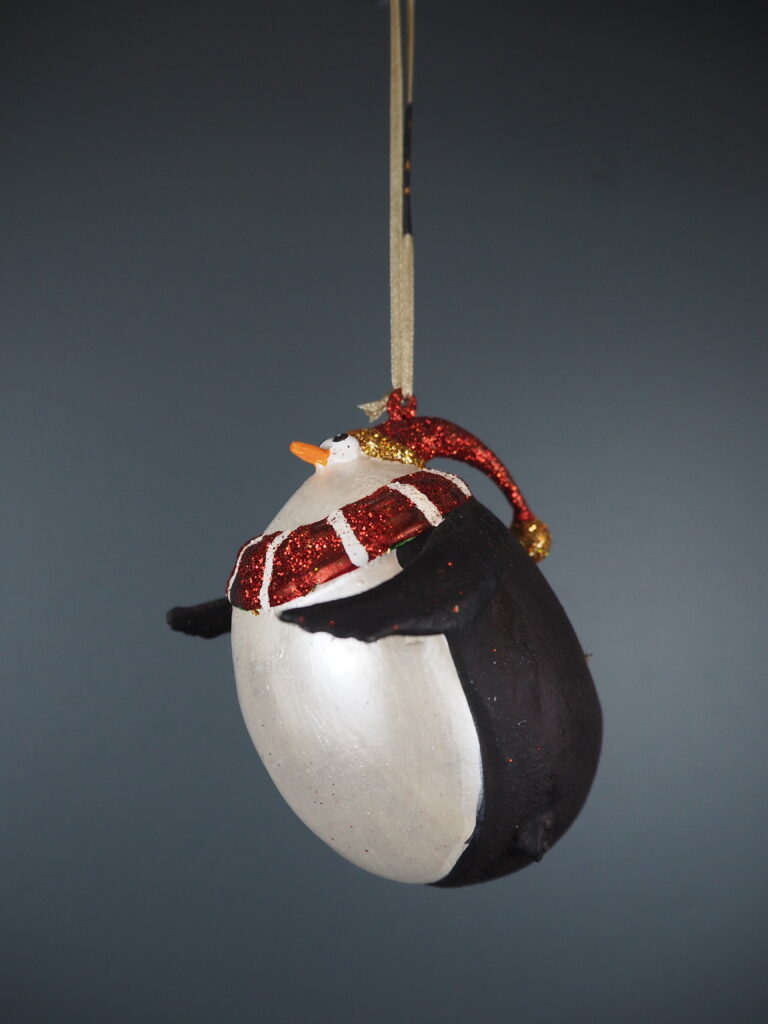 Fat Penguin in PW/black orn - Image 2