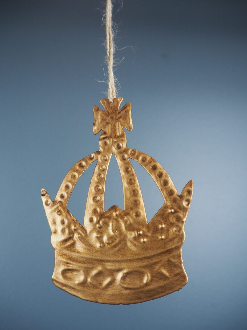 Hanging crown