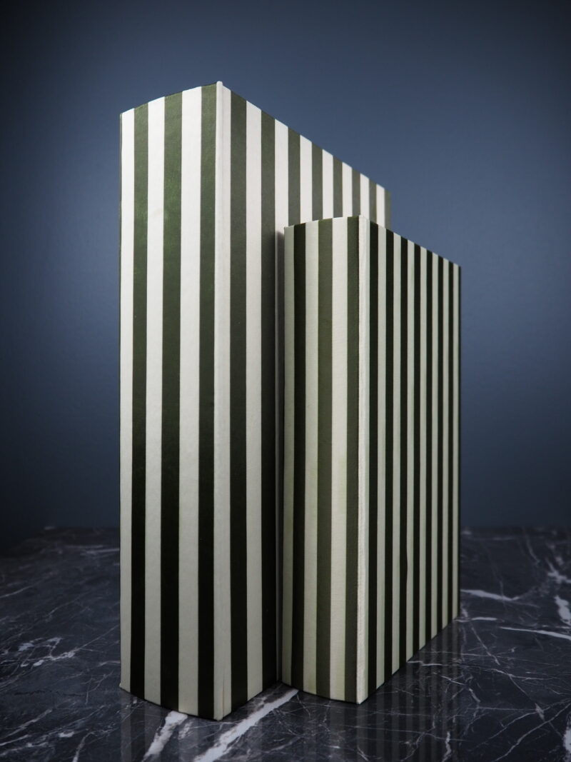 Book box S/2