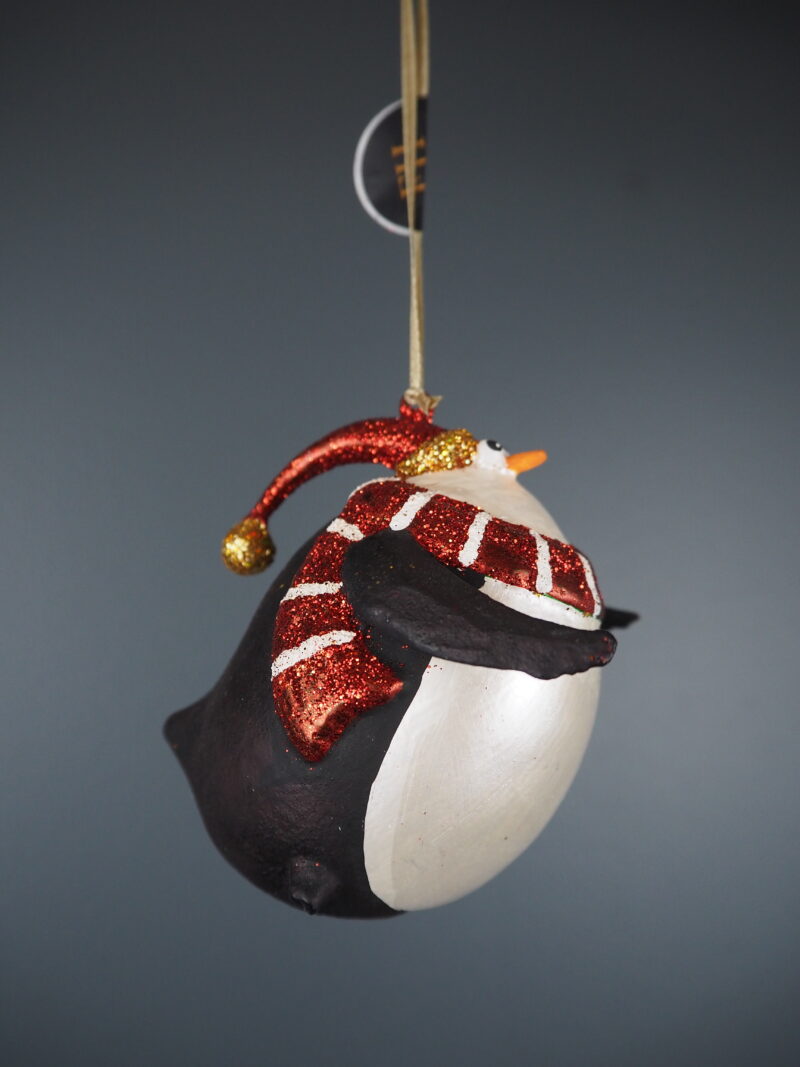 Fat Penguin in PW/black orn